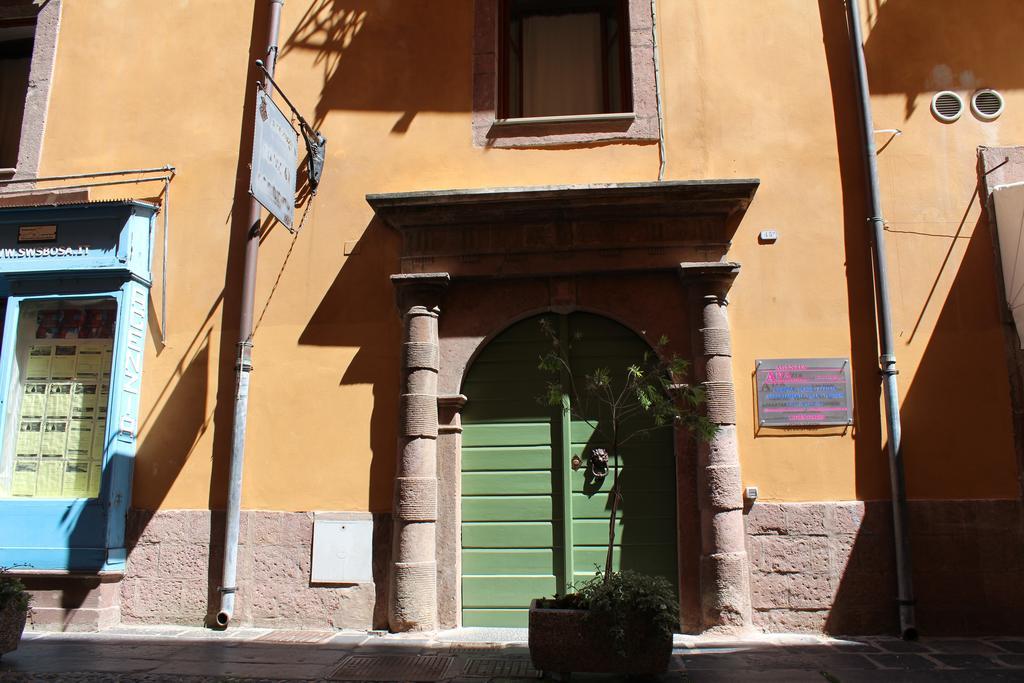 Sa Balza Guest House Bosa Bagian luar foto