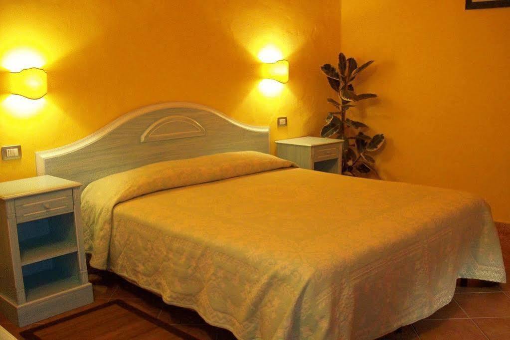 Sa Balza Guest House Bosa Bagian luar foto